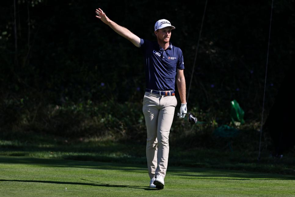 PACIFIC PALISADES, CALIFORNIA - FEBRUARY 19: Will Zalatoris of the United States reacts to his shot from the 13th tee during the final round of the Genesis Invitational at Riviera Country Club on February 19, 2023 in Pacific Palisades, California. (Photo by Michael Owens/Getty Images)